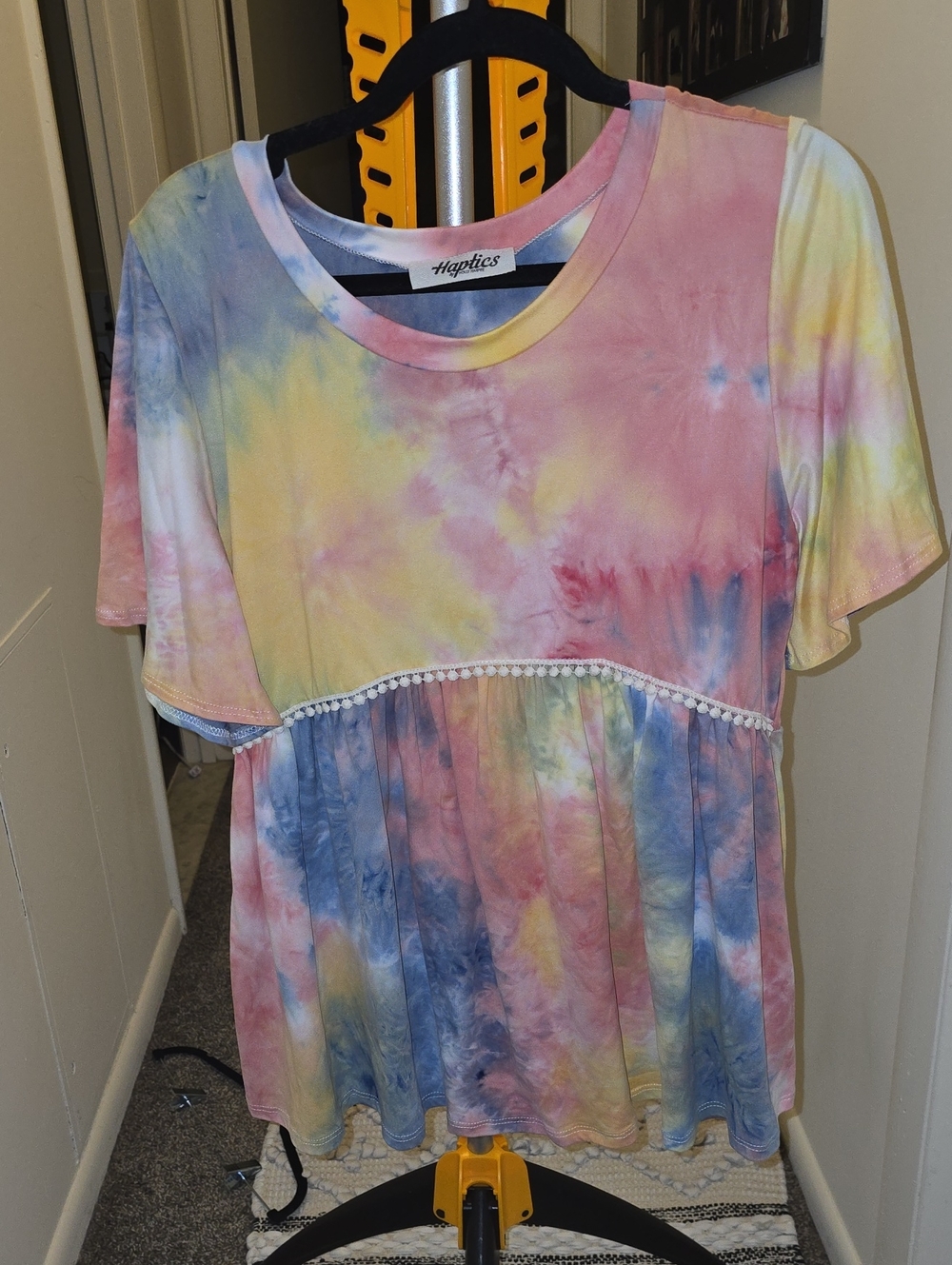 NWOT Haptics Pastel Tie-Dye Short Sleeve Babydoll Tunic in Pink/Blue/Yellow
